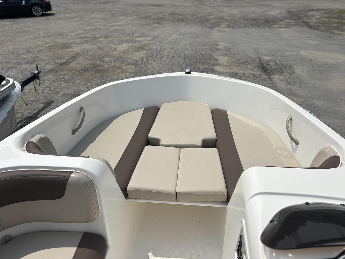 Used 2016 Bayliner Element XL