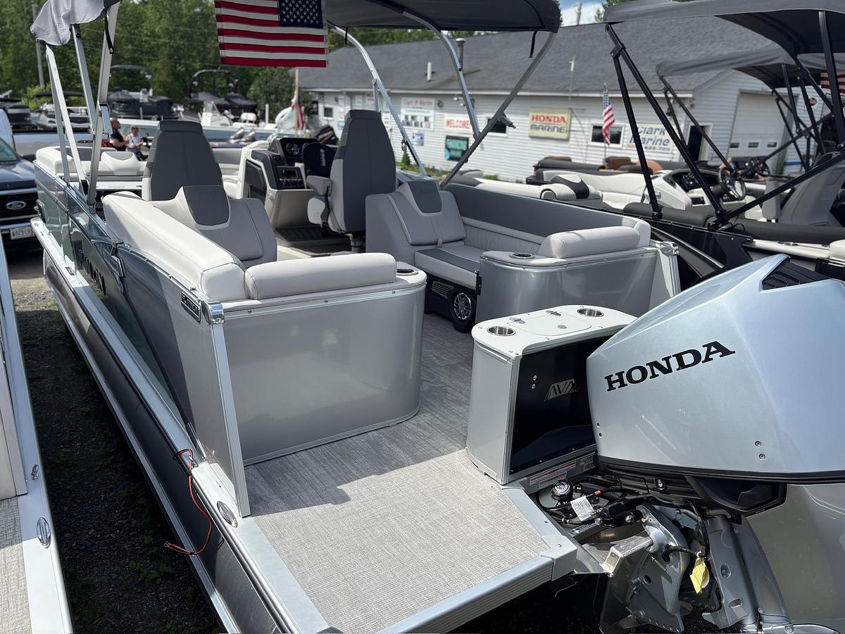 2026 Avalon 2385 CATALINA QL