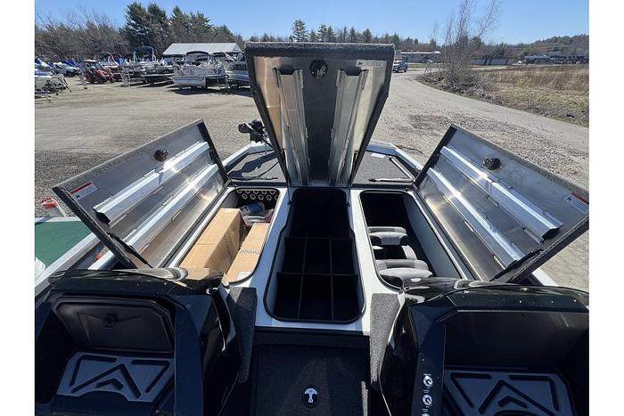 2024 CRESTLINER CMX21 CL-24-10