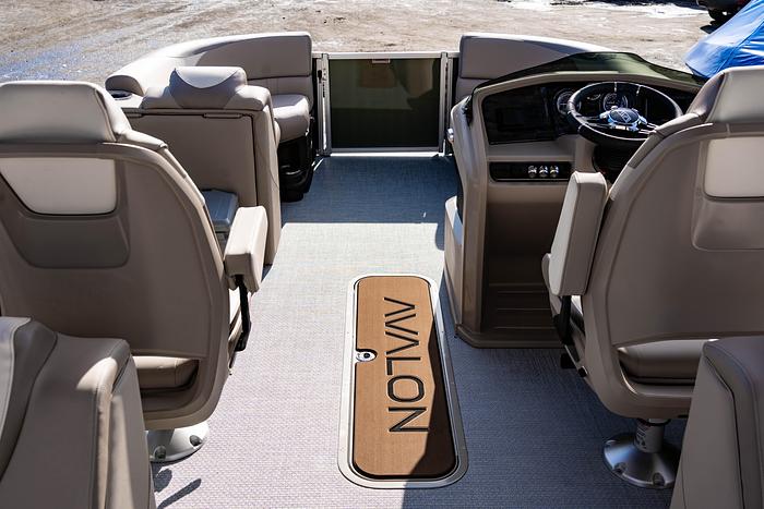 Avalon LSZ- 21' Quad Lounge