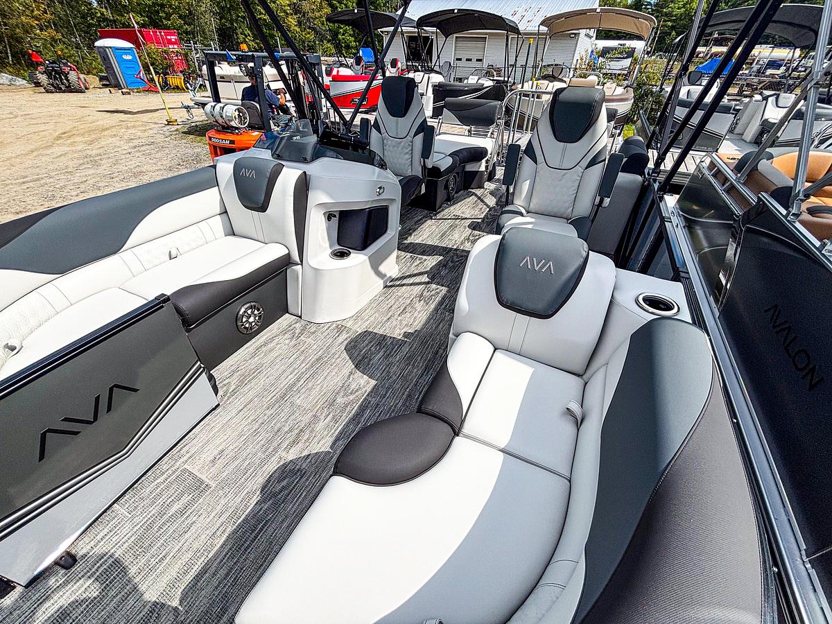 2026 Avalon 2185 LSZ QLS