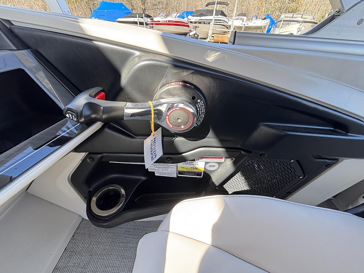 2026 Avalon 2385 CATALINA QUAD LOUNGE SHIFT