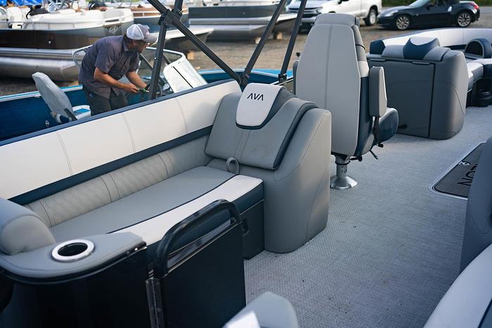 2025 AVALON 2385 CATALINA QUAD LOUNGE TRITOON AV-25-04