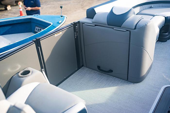 2025 AVALON 2385 CATALINA QUAD LOUNGE TRITOON AV-25-04