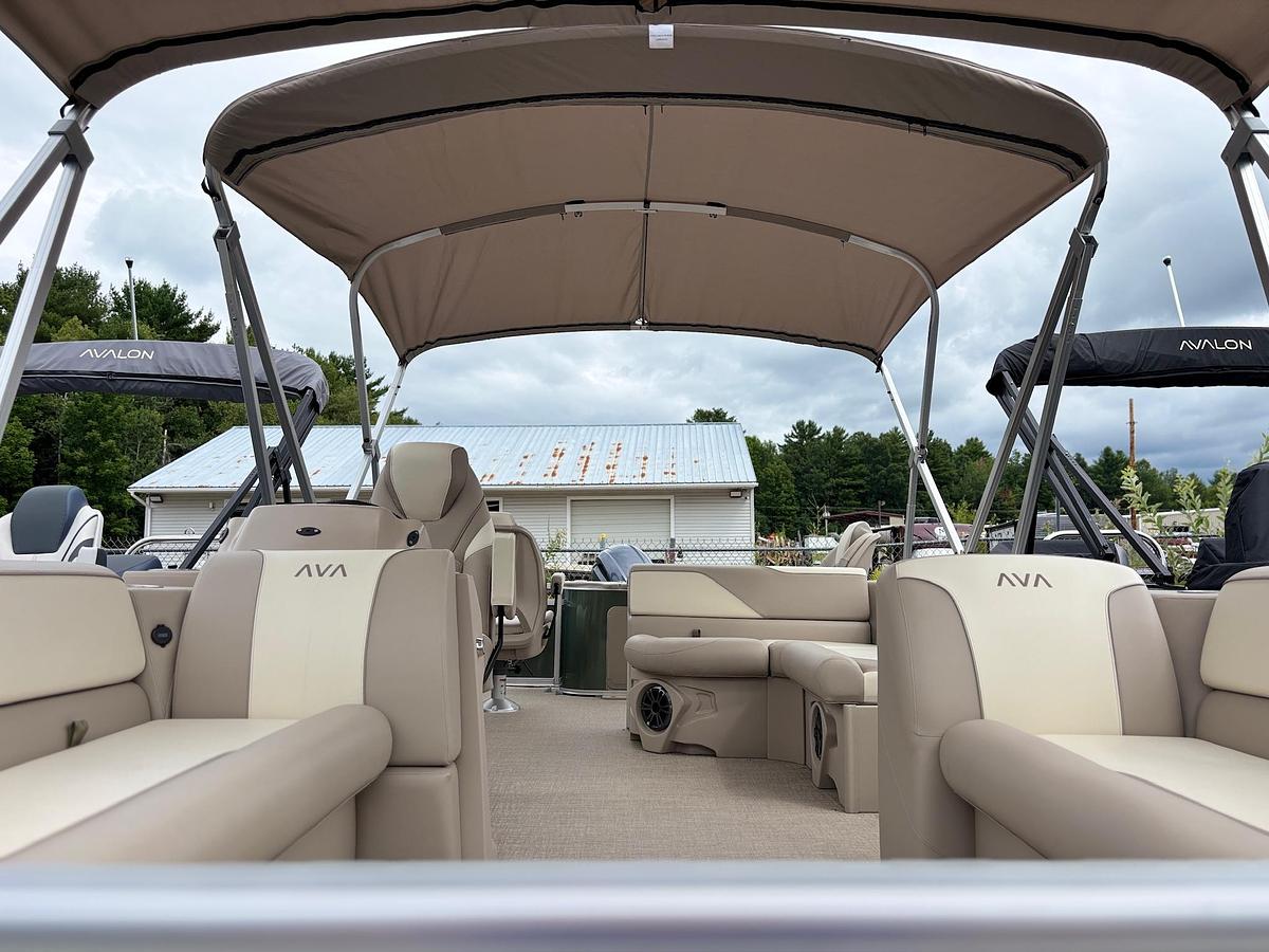 2026 Avalon 2380 Venture RF