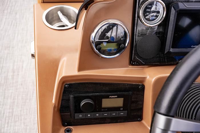 2025 Avalon VLS -19' Quad Lounge