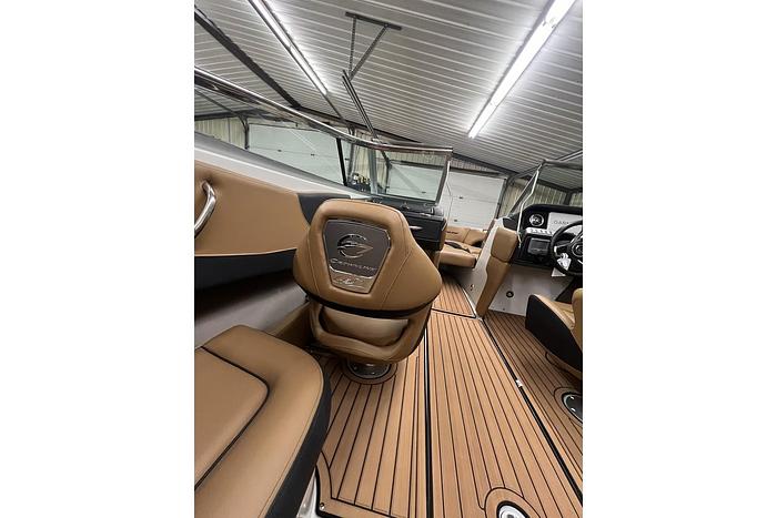 2024 CROWNLINE 240 SS CR-24-03