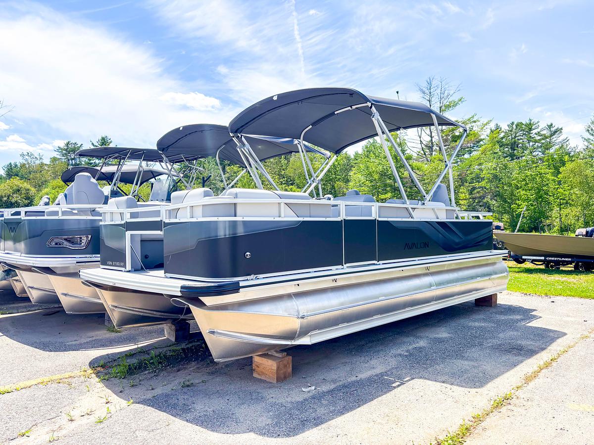 2025 Avalon 2180 Venture RF