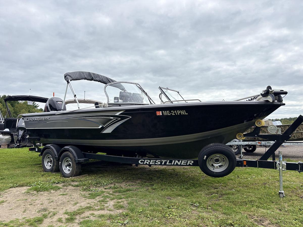 Used 2018 Crestliner 2250 AUTHORITY