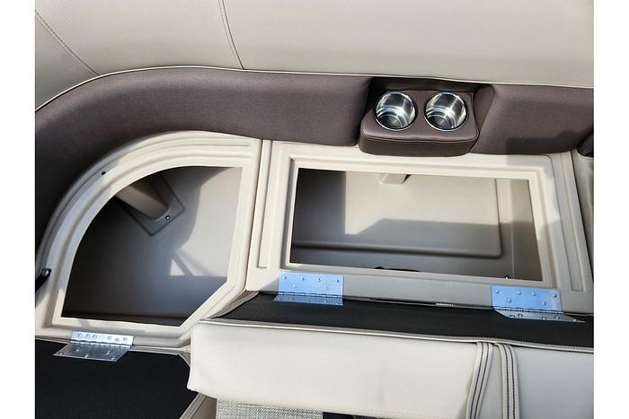 2024 BENTLEY PONTOONS 220 LEGACY NAV WIDE PORT GATE BP-24-07