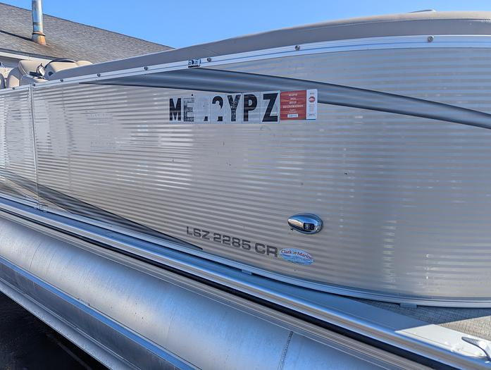 Used 2018 Avalon 2285 LSZ Cruise