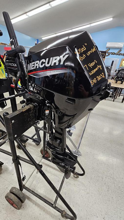 Used 2025 Mercury 15hp Long Shaft, EFI, Manual Start
