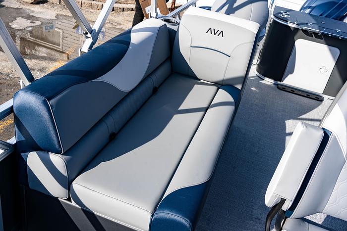 Avalon Venture 85 - 23' Center Console Fish