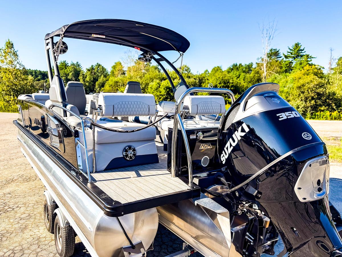 Used 2026 Avalon 2585 Excalibur LTD QLS