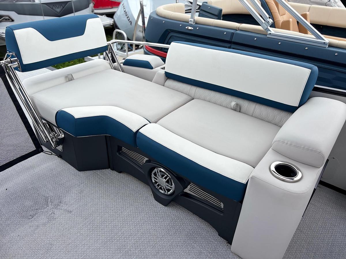 2026 Avalon 2585 CATALINA QLS TRITOON