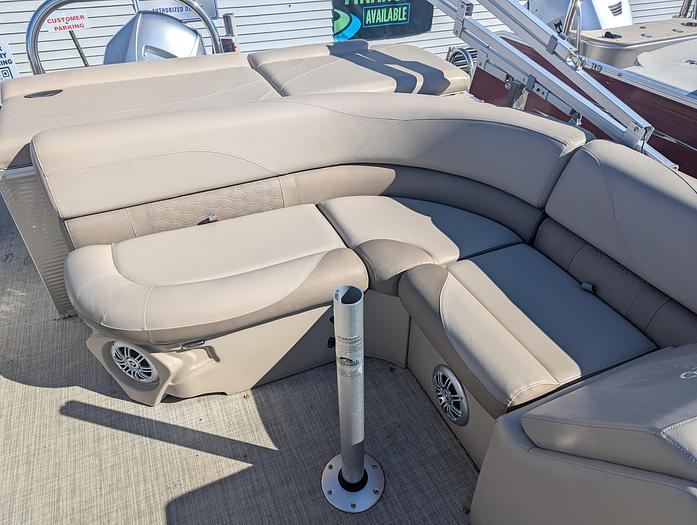 Used 2018 Avalon 2285 LSZ Cruise