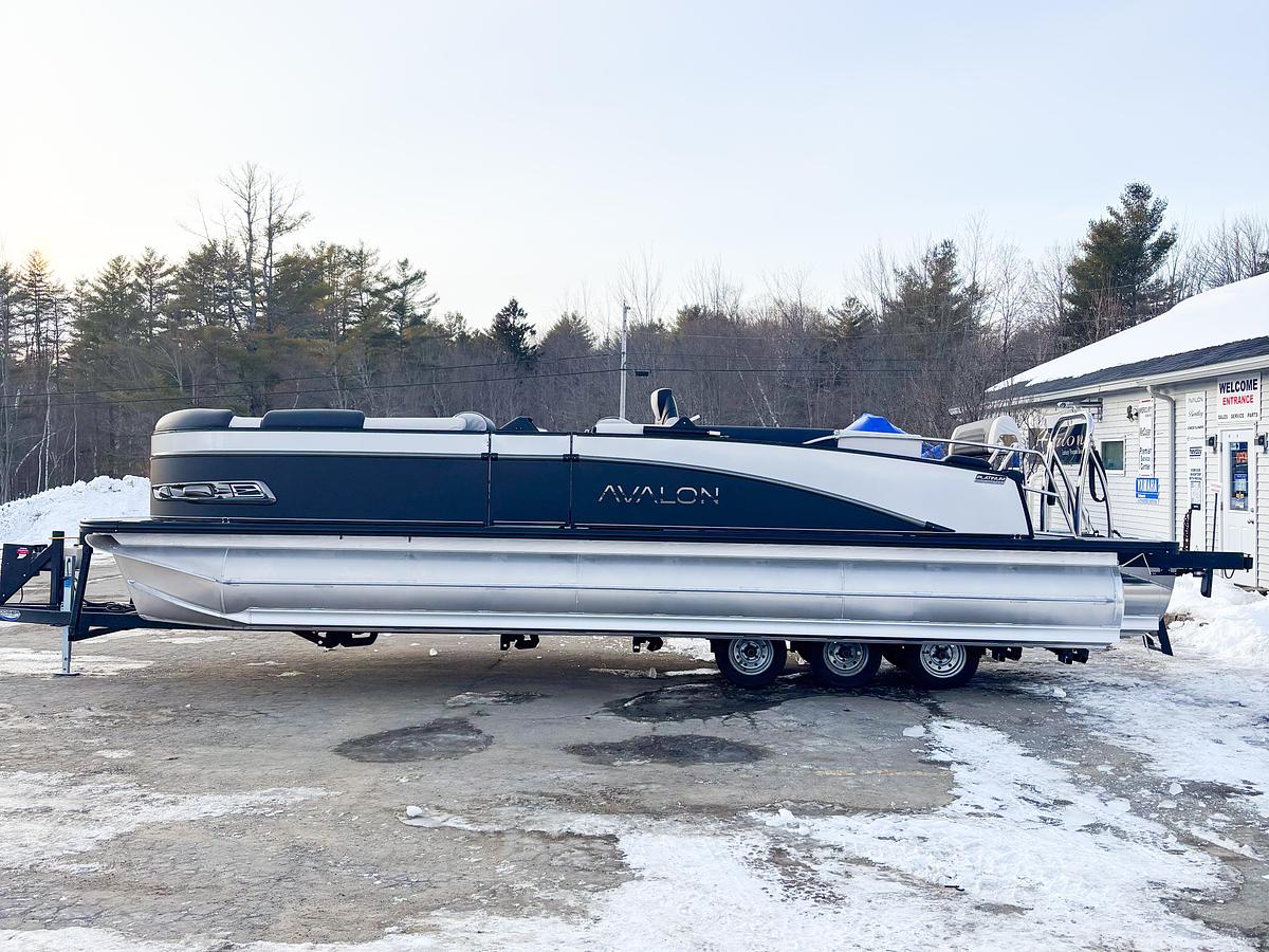 2026 Avalon 2385 CATALINA CRB