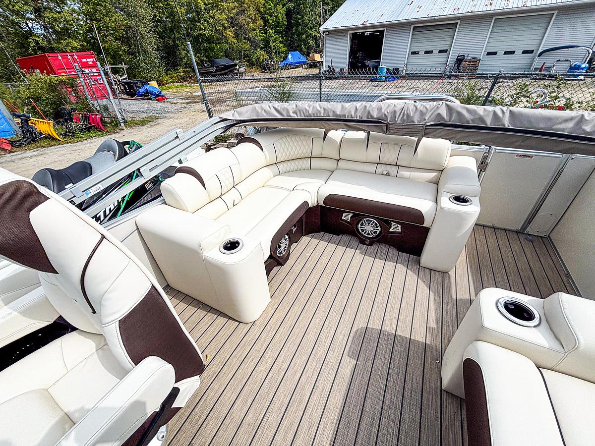 2026 Avalon 2385 CATALINA EL TRI