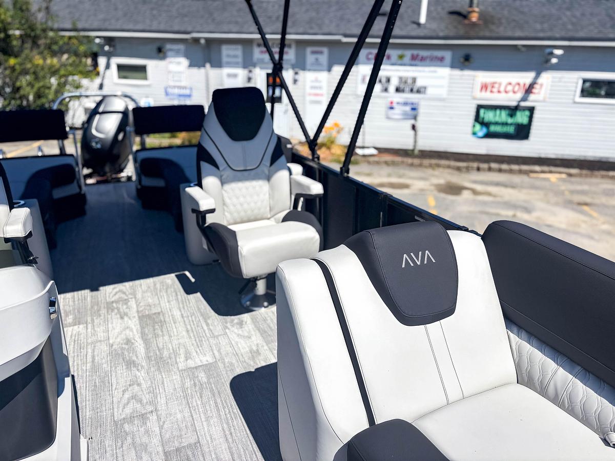 2026 Avalon 2385 LSZ QUAD LOUNGE SHIFT