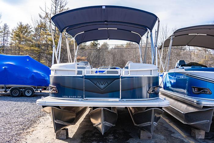 Avalon Venture 85-21' Rear Fish