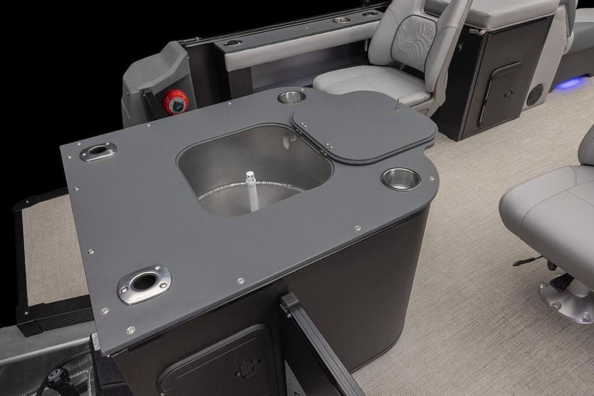 2025 Avalon Avalon GEOfish - 21' Rear Fish