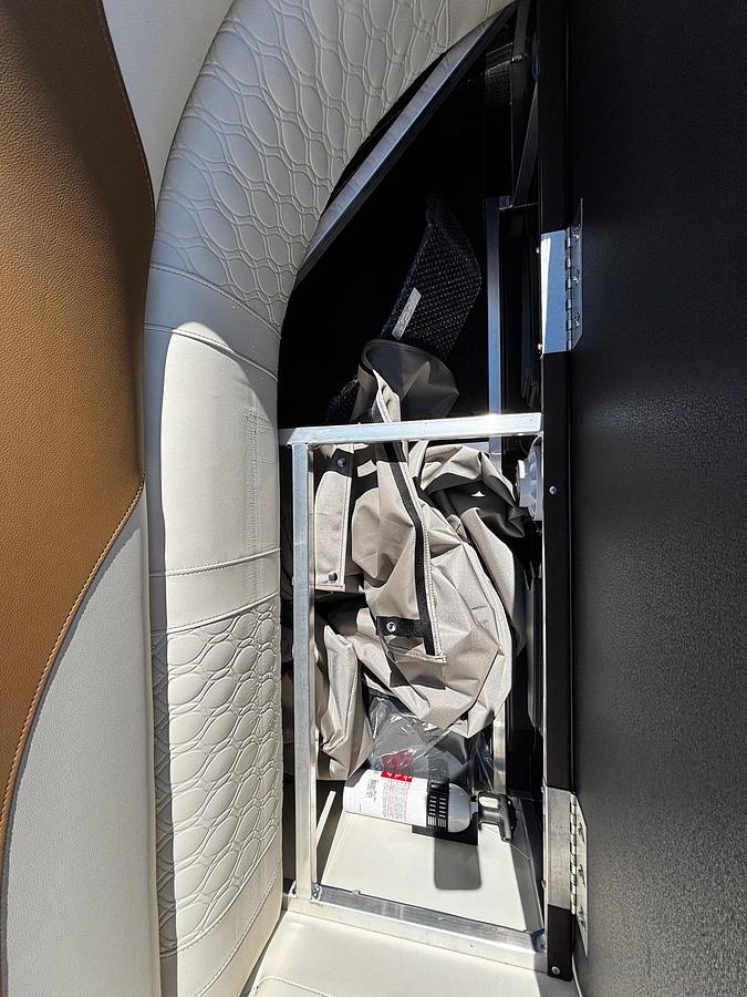 2026 Avalon 2385 VEN QL TRITOON