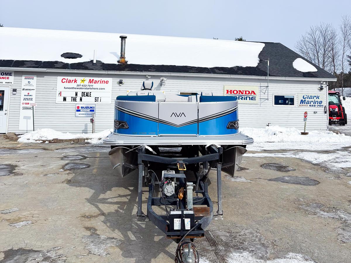 2026 Avalon 2385 CATALINA VRB