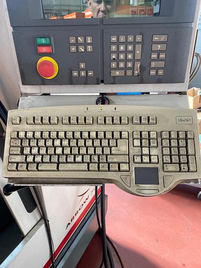 Used 1998 Cincinnati Milacron Arrow 500 Vertical Machining Center