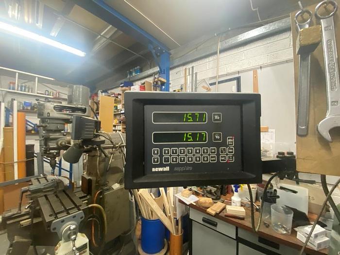 Used Microcut 837 Manual Turret Milling Machine