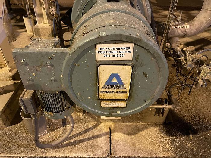 Used ANDRITZ SPROUT BAUER MODEL R20 TF-III REFINER WITH MOTOR