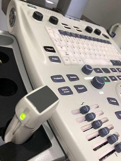 Gebraucht GE Vivid S6 Ultraschallsystem mit Sony Drucker und 1x Sonde