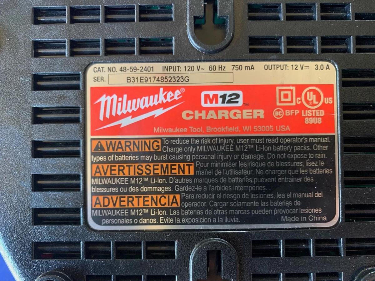 Used Milwaukee M12 Lithium Ion 12 Volt Battery Charger