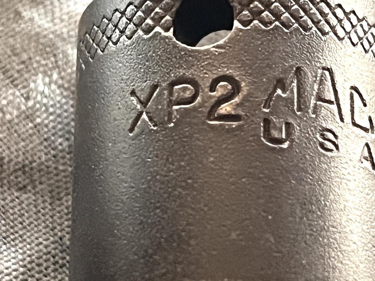 Used MAC TOOLS XP218MMR Metric 3/8" Drive 12 Point Shallow Impact Socket 18mm USA