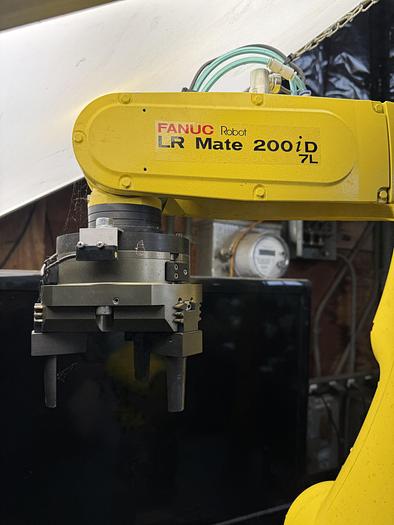 Used 2022 Fanuc LR Mate 200iD L7