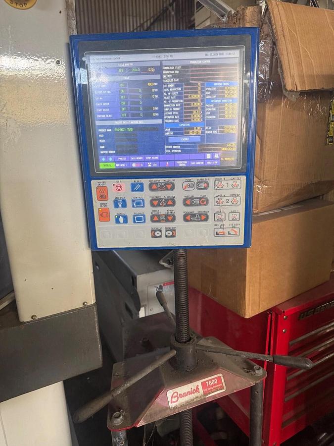 Used 90 Ton Toyo Vertical Rotary Injection Molding Machine New 2019