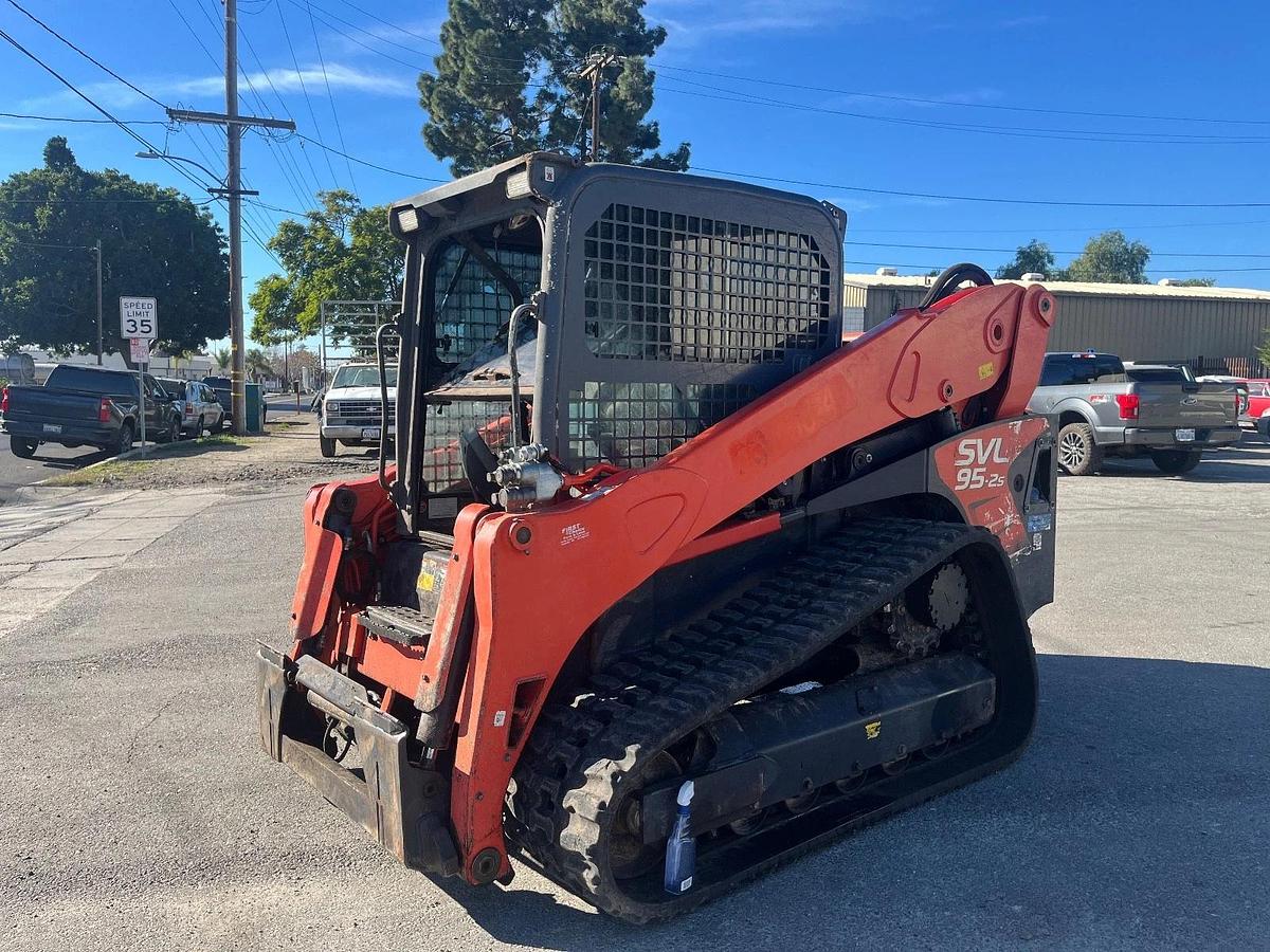 Used 2022 Kubota SVL95-2s Skid Steer Track Loader Aux Hyd High Flow Enclosed Cab