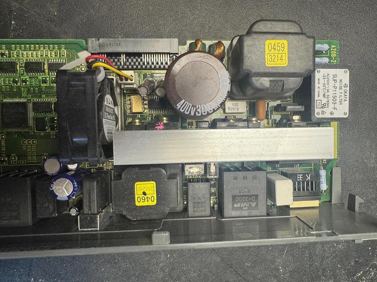 Used FANUC A20B-2100-0761/06B