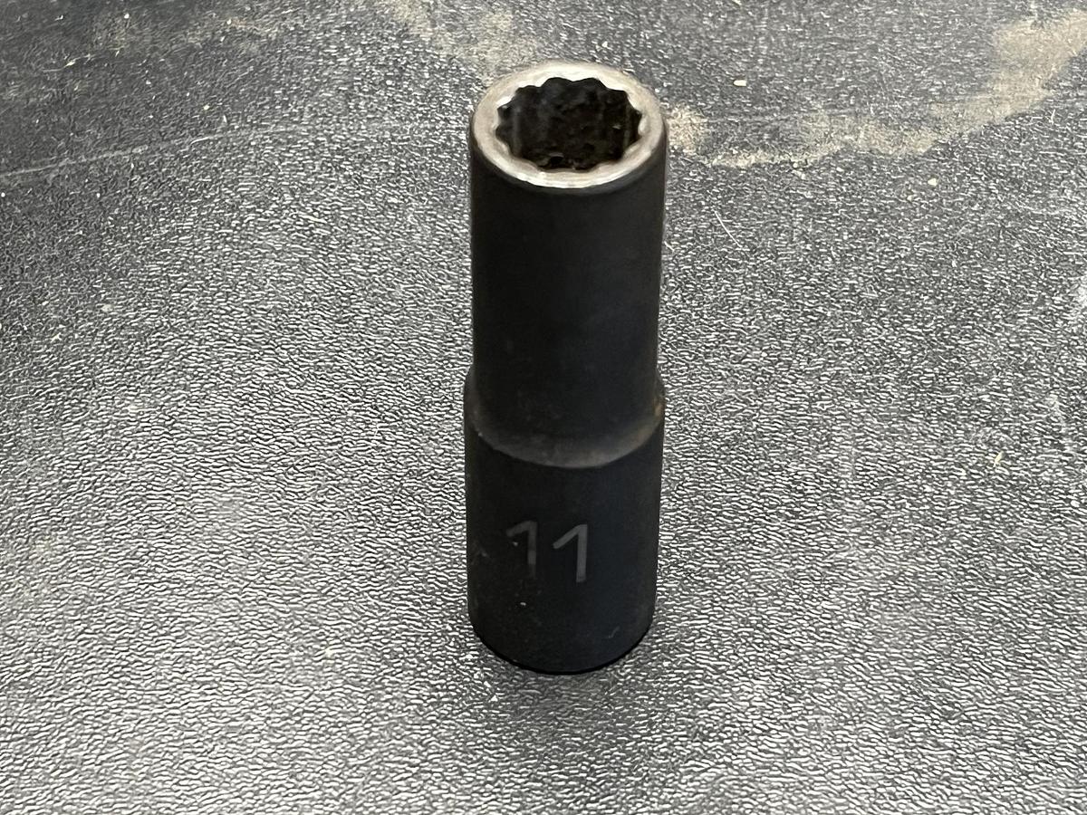 Used MATCO TOOLS "ADV" BDP11M2V, 3/8" DRIVE, 11MM. SOCKET, 2.5" DEEP/HIGH, 12 POINT.