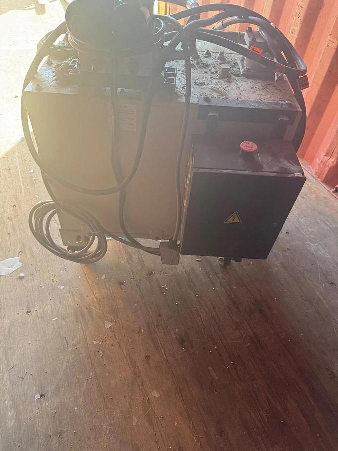 Used Daikin SUT10D6021-30-01 100L Double pump Hydraulic Unit