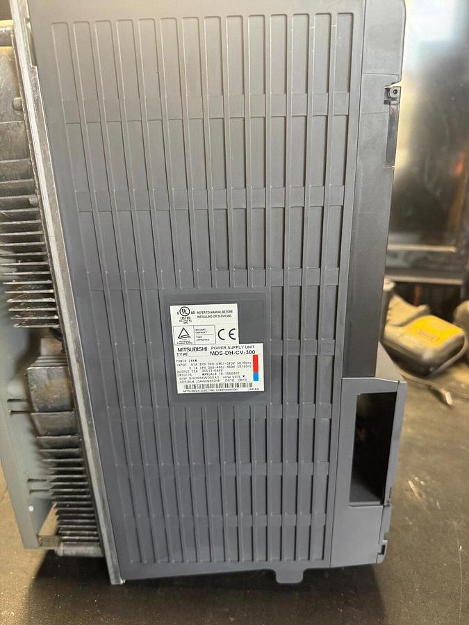 Used MITSUBISHI MDS-DH-CV-300 SPINDLE DRIVE S/N: J3A4WG6X245