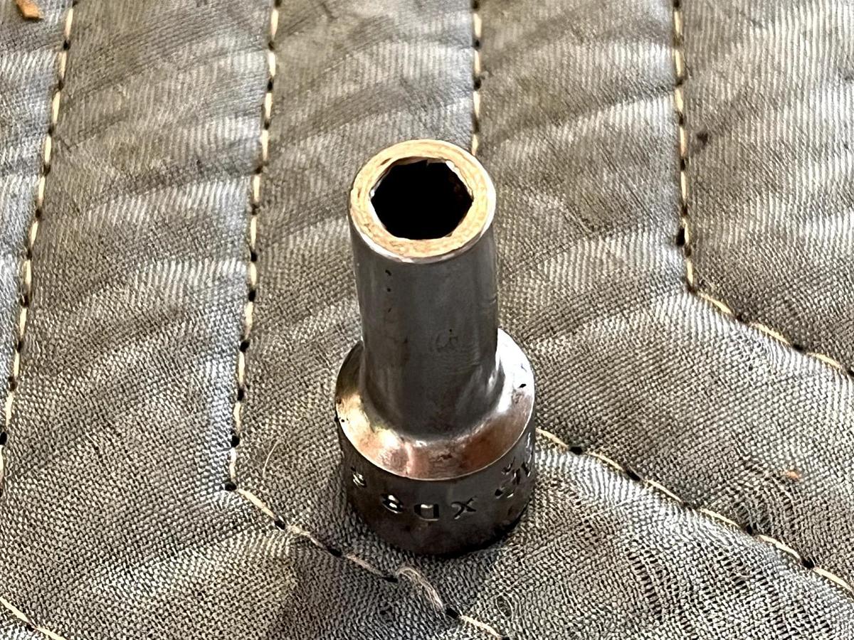 Used Mac Tools XD86 1/4" SAE 3/8"dr Deep Chrome 6pt Socket