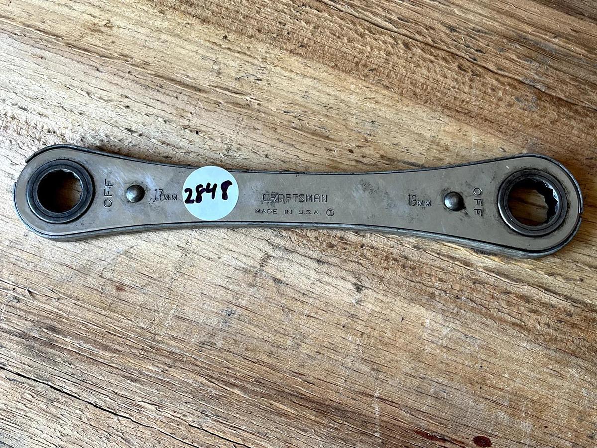 Used Vintage - Sears / Craftsman - 9-43695 - Ratchet Wrench - 17mm & 19mm - 12 Point