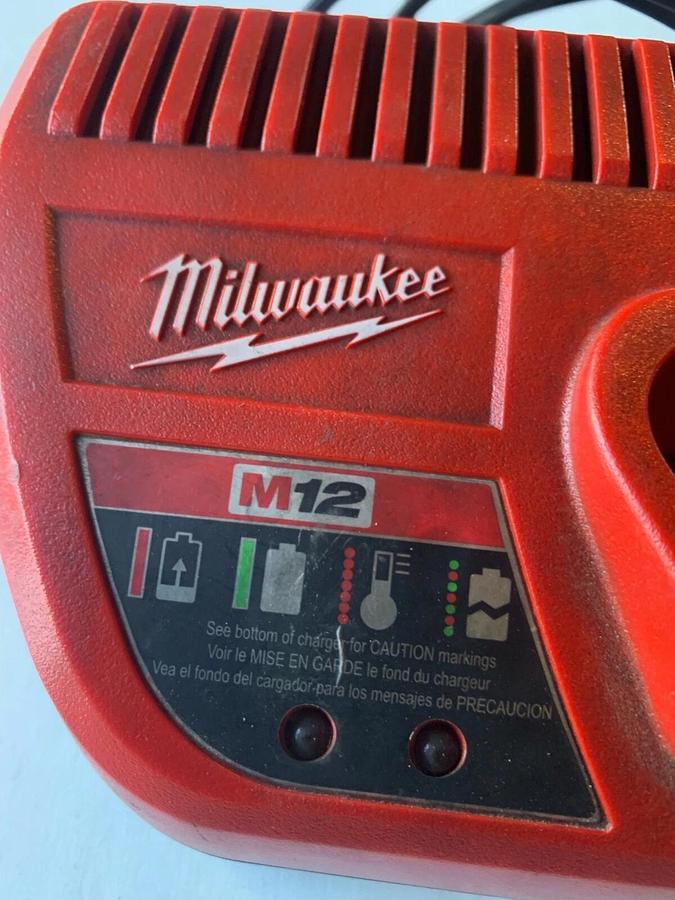 Used New Milwaukee M12 Battery Charger Lithium Ion 12 Volt 48-59-2401 Genuine OEM 818286274554