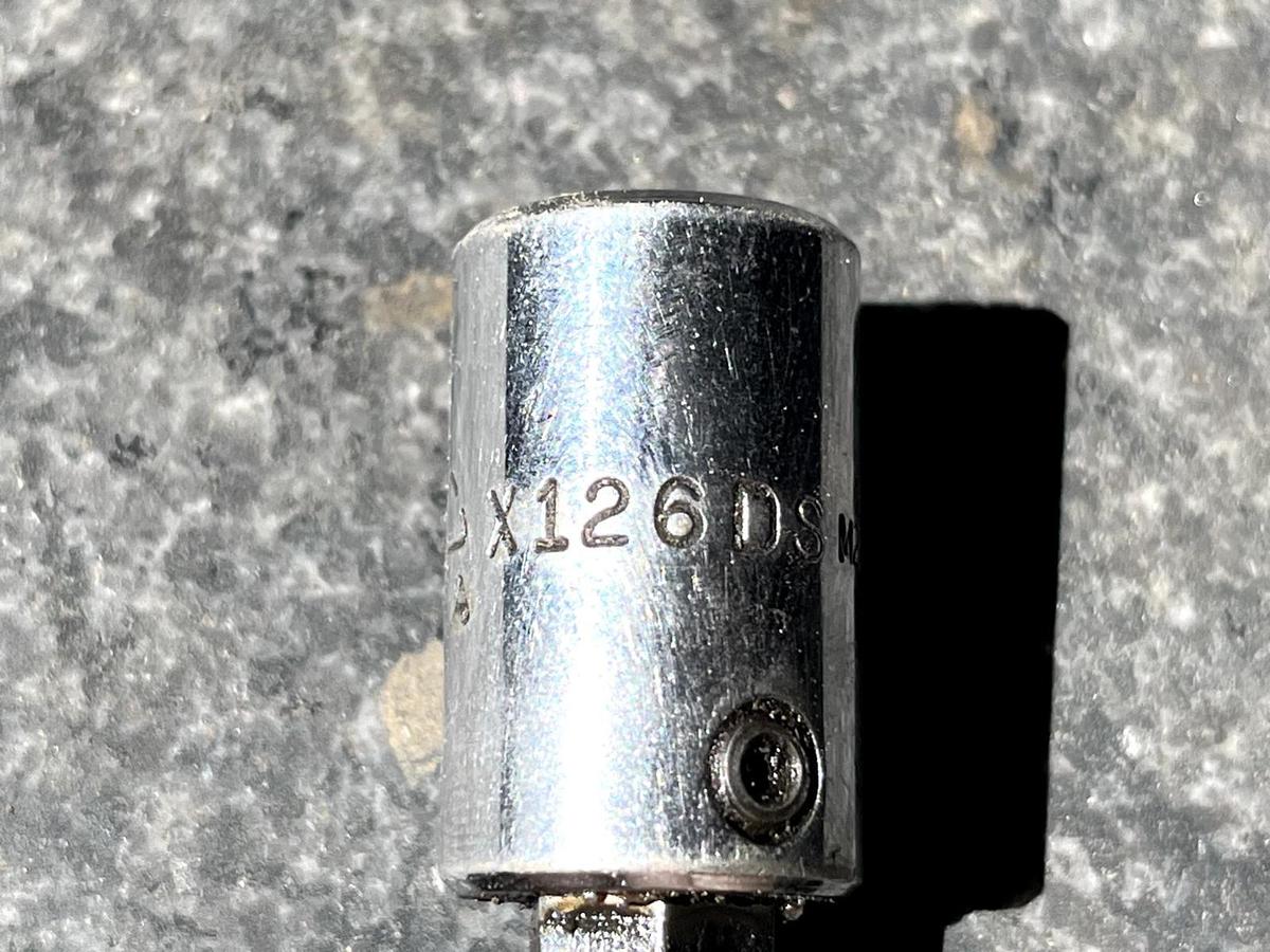 Used Mac Tools USA 3/8" Drive 3/8" SAE Hex Bit Chrome Socket Driver X126DS
