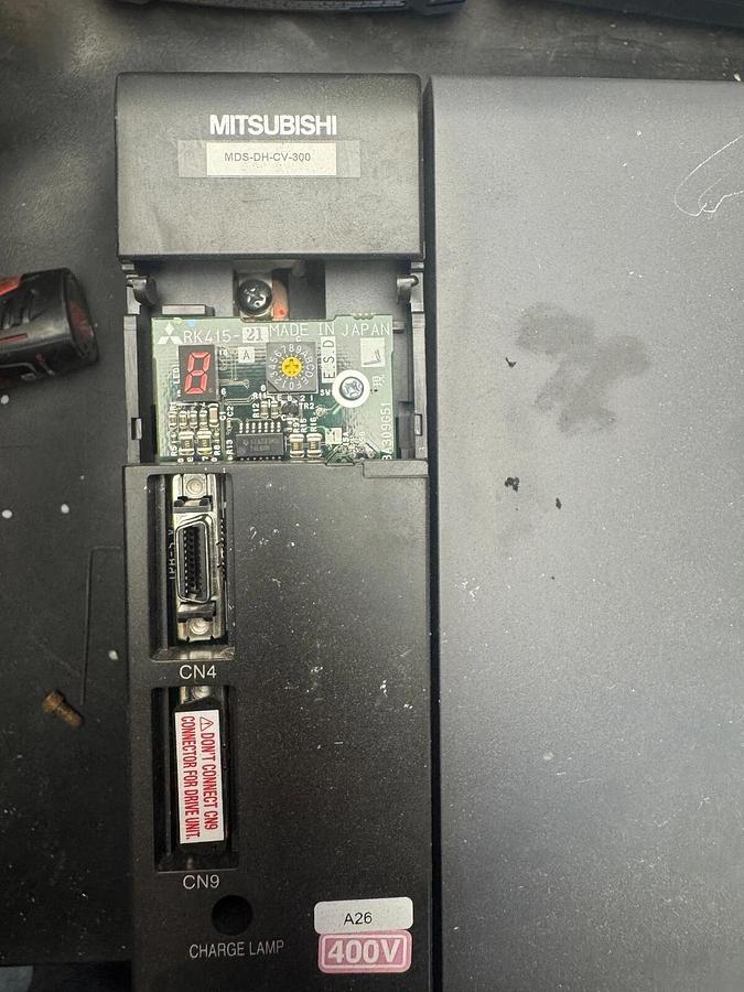 Used MITSUBISHI MDS-DH-CV-300 SPINDLE DRIVE  S/N: J3A4WG02L4K