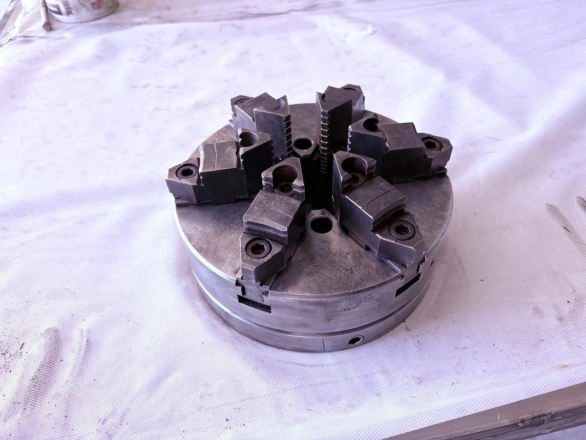 Used BUCK CHUCK SELF CENTERING 6 Jaw Chuck B2106R 10 in