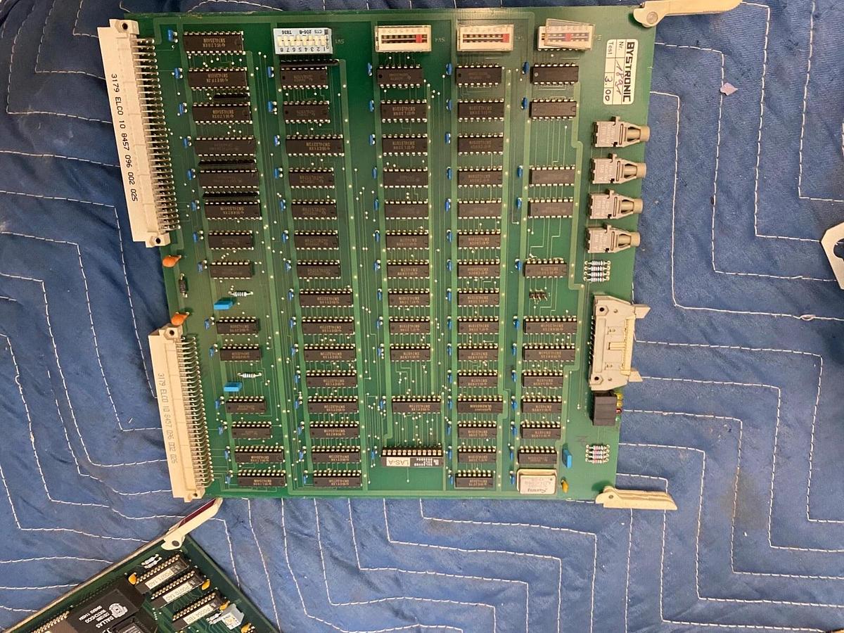 Used BYSTRONIC Lascon 3 450 3857 E 0745-5-A PC BOARD