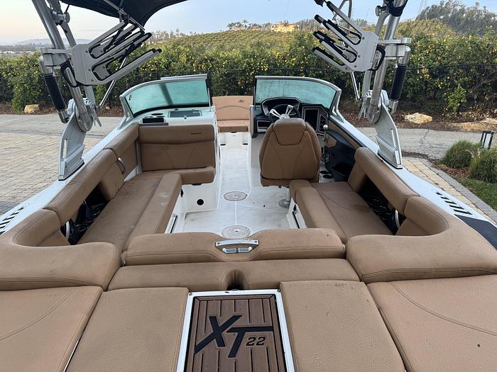 Used 2018 Mastercraft XT22