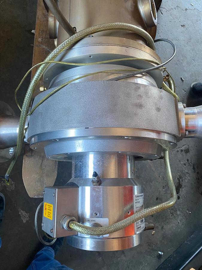 Used Oerlikon Leybold vacuum Turbostream D2500G   Off of Bystronic CO2 Laser