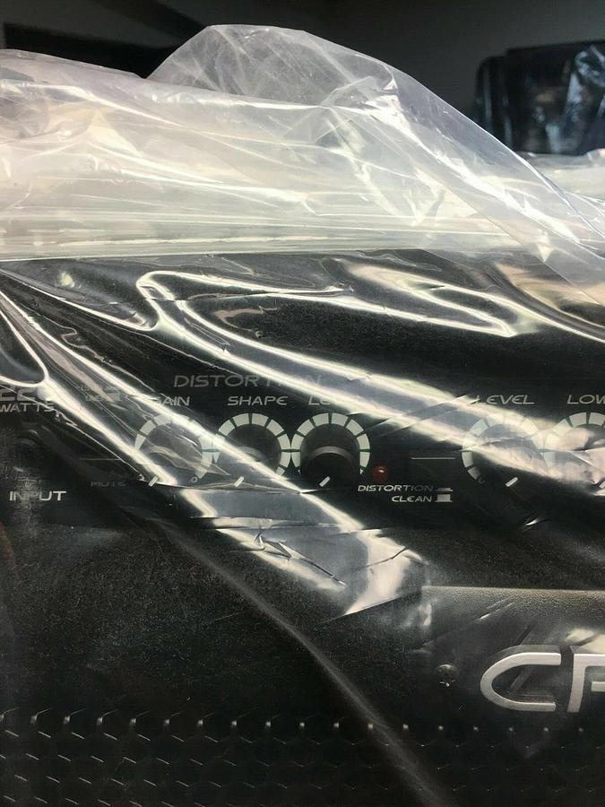 Used CRATE BT 220 BASS AMP Combo Amplifier (Local pickup available)